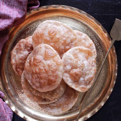 Hinger Kochuri Bengali recipe