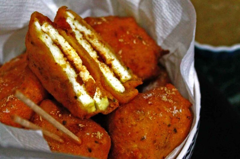 Spicy Paneer Pakoda Recipe for Snacks
