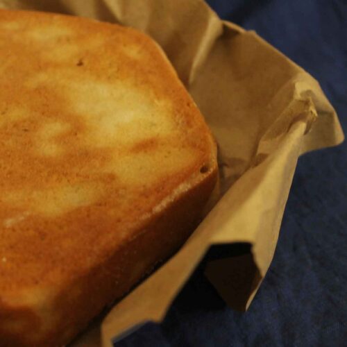 Diet Banana Honey Cinnamon Cake