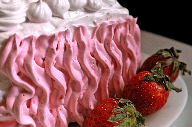 Strawberry Fruit Cream Cake Recipe