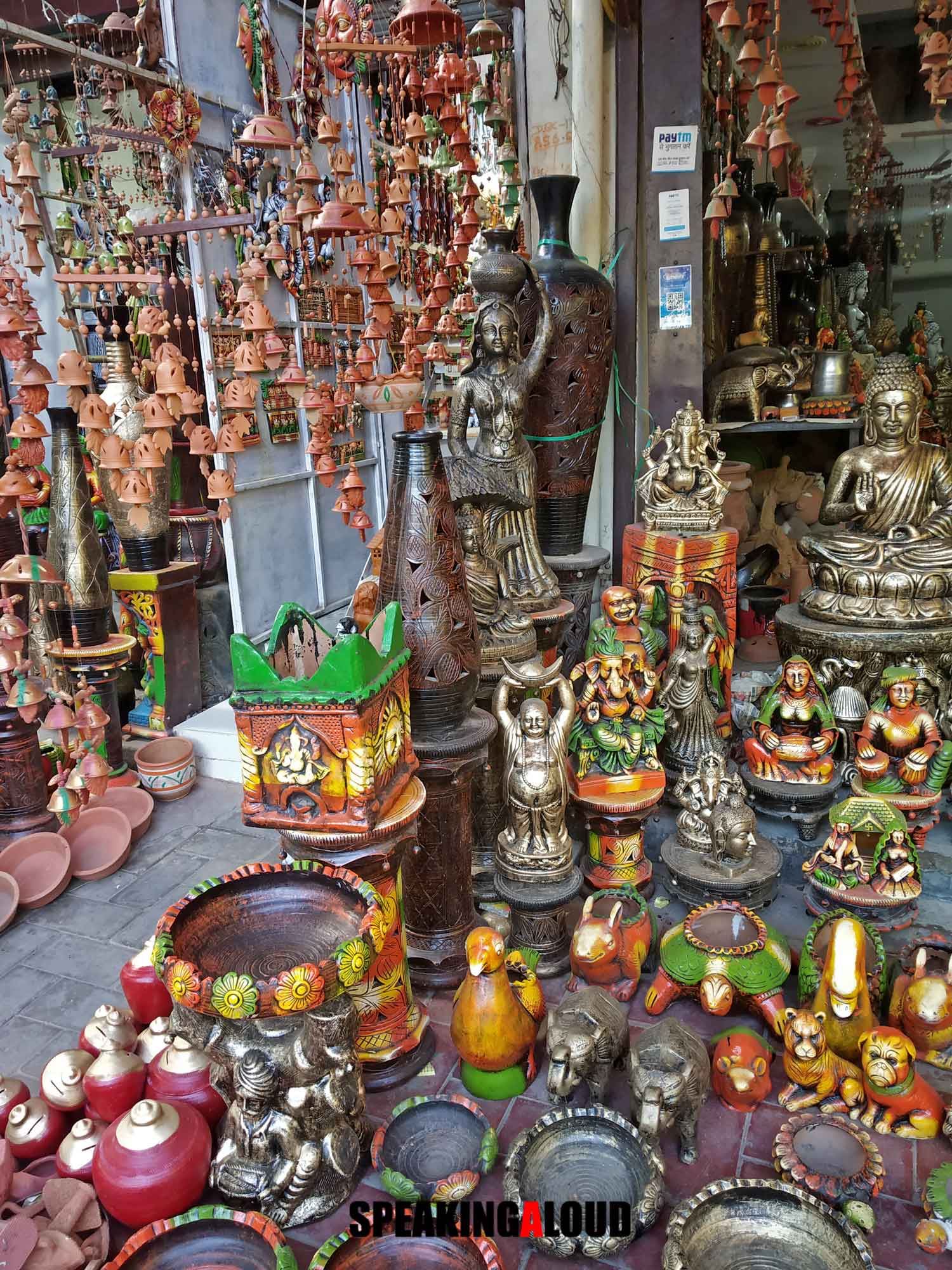 Ceramic & Pottery Market in Delhi