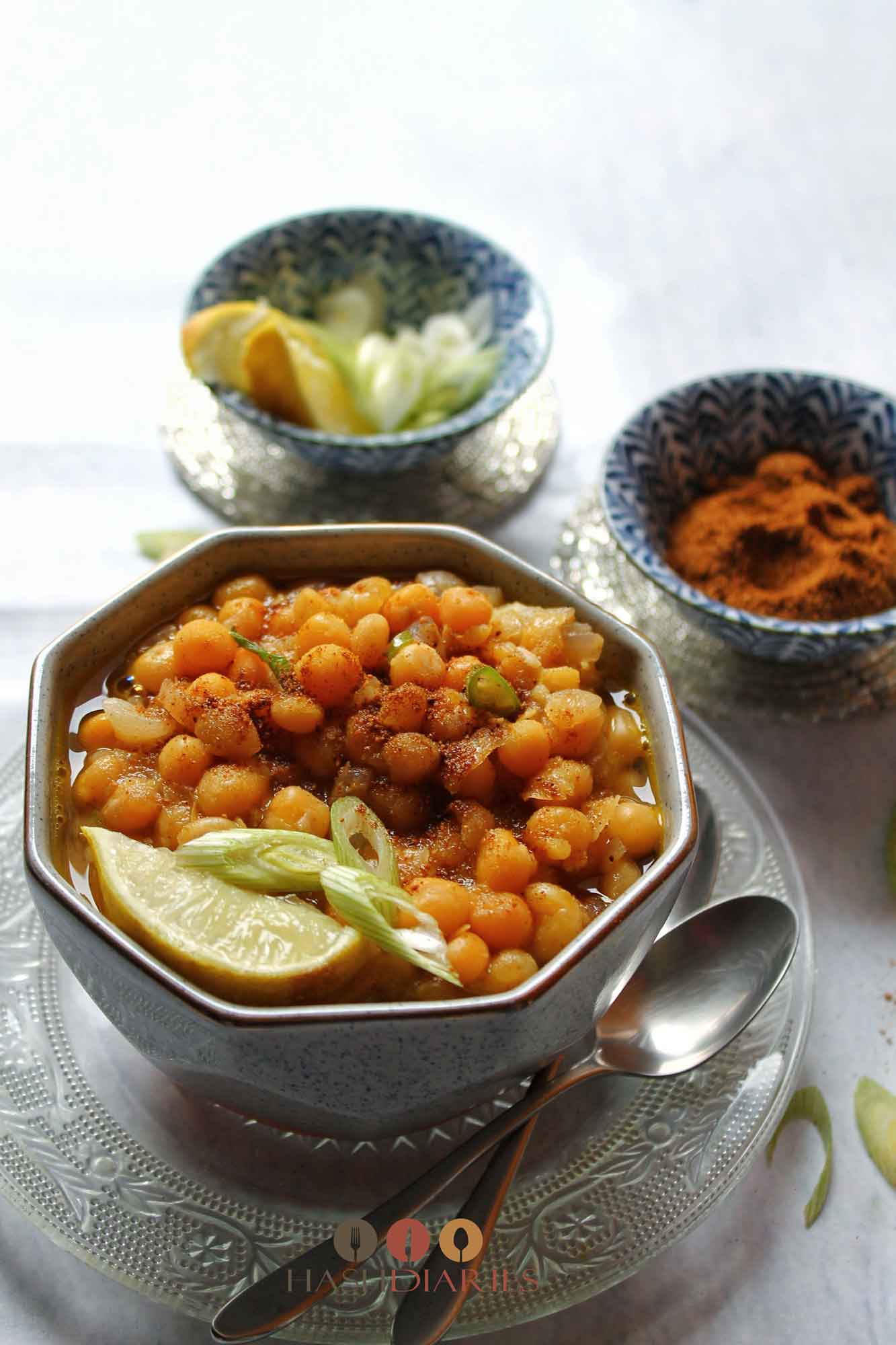 Ghugni | Bengali Dried Yellow Peas Curry Recipe