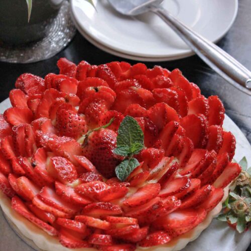 Eggless Strawberry Tart with Vanilla Custard Cream Recipe