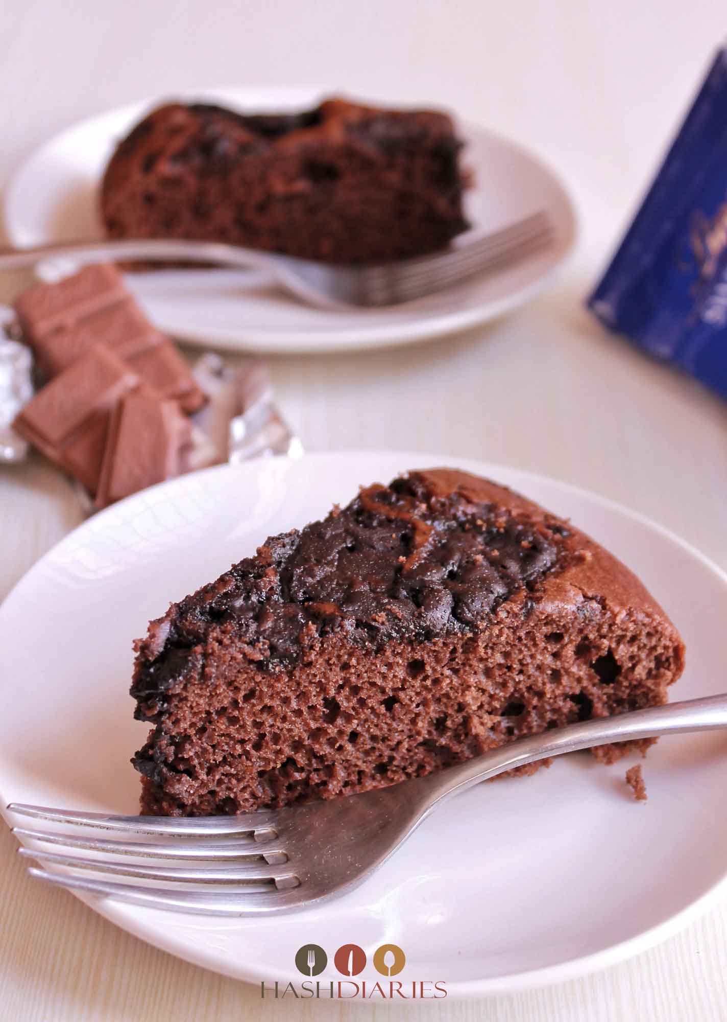 Dark chocolate cake(served warm) Recipe by Naveen Kurian - Cookpad