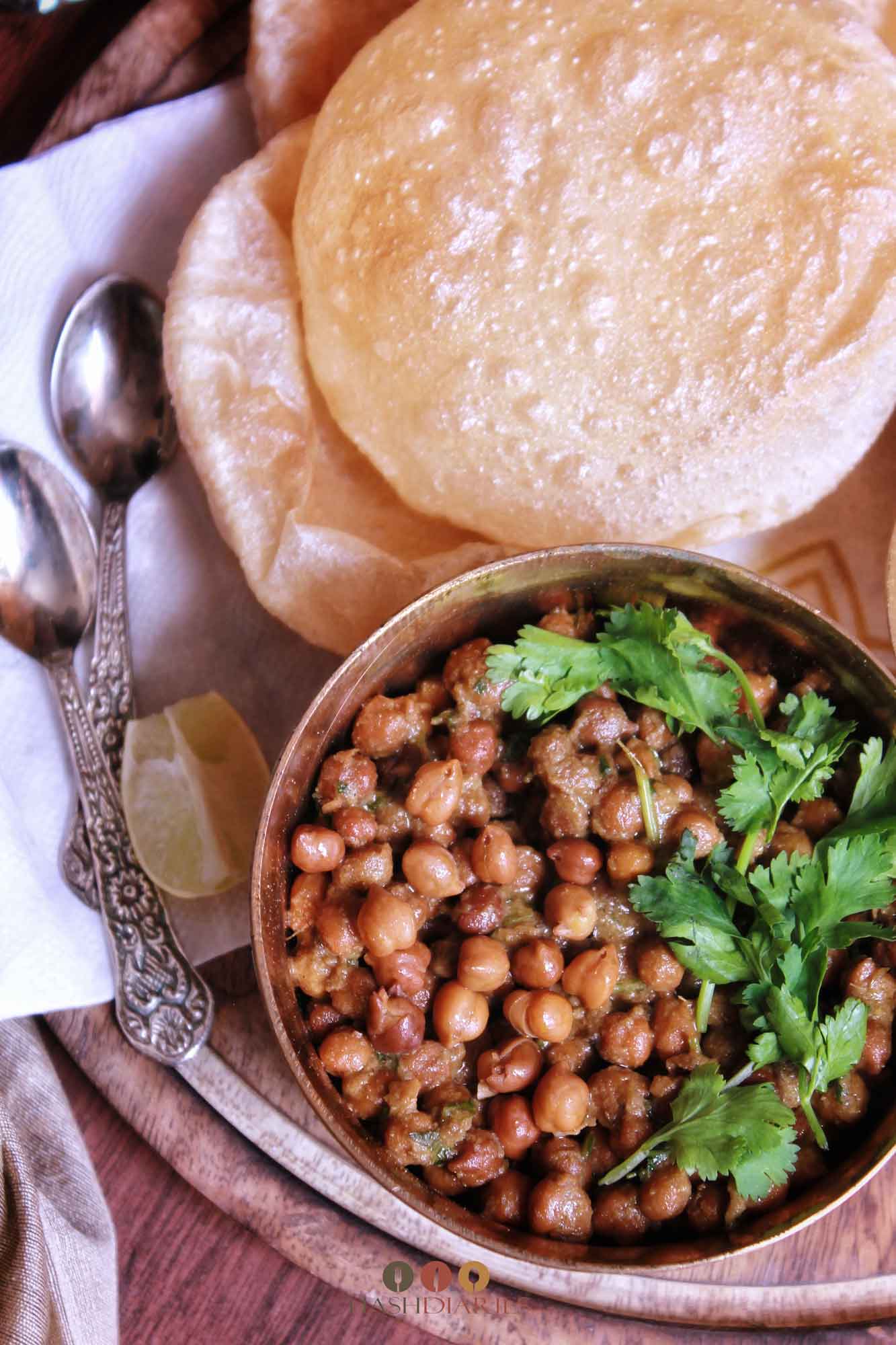 Kala Chana Recipe | Black Chickpeas Stir-fry - SpeakingAloud Magazine