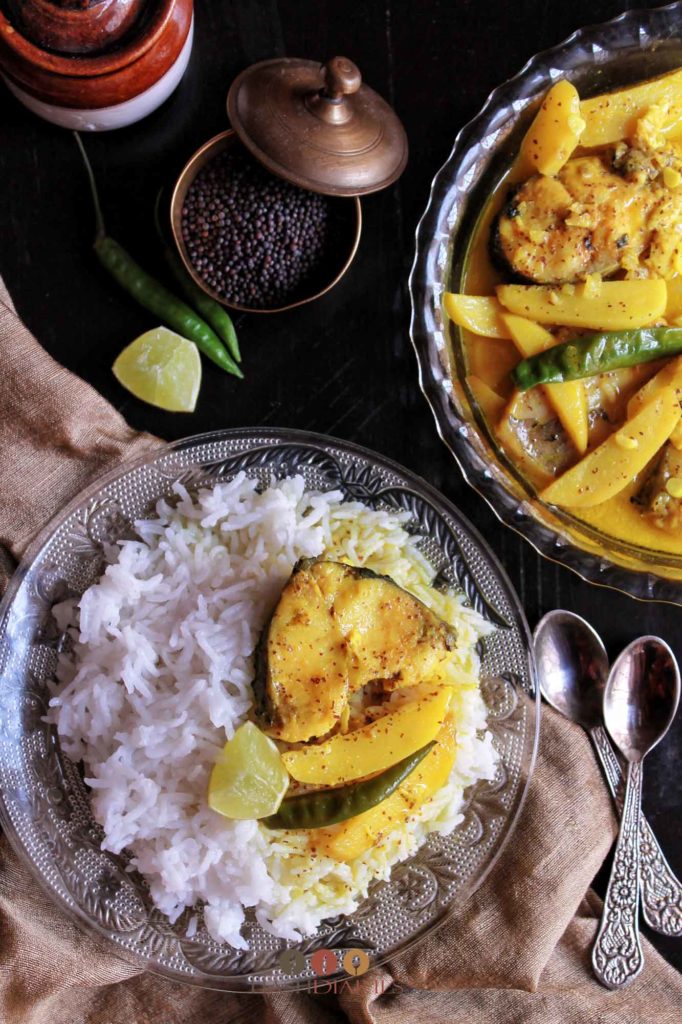 Rui-Macher-Jhal---bengali-Macher-Jhol-recipe