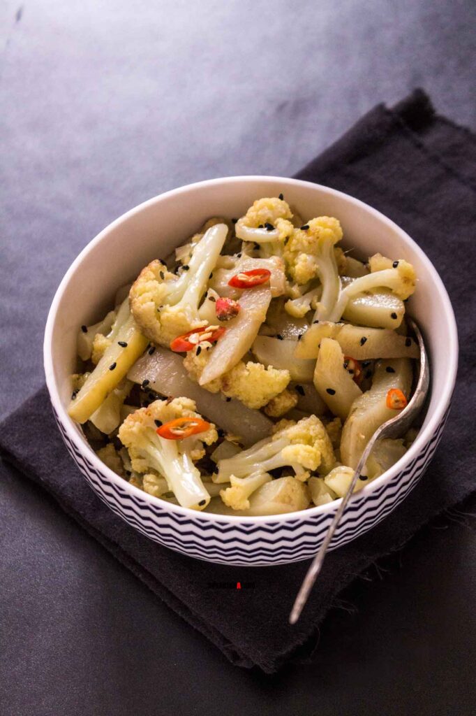Aloo Phulkopir Chechki Tarkari