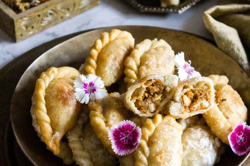 Bengali Sweets Peraki - Mawa Gujiya recipe
