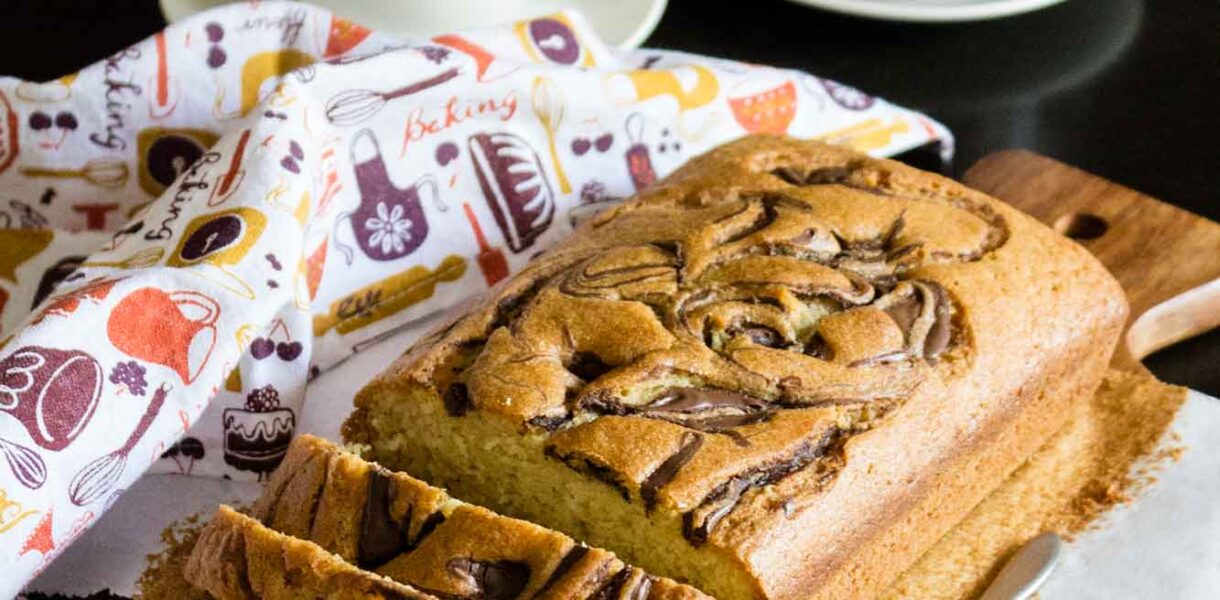 Nutella Swirl Loaf Cake