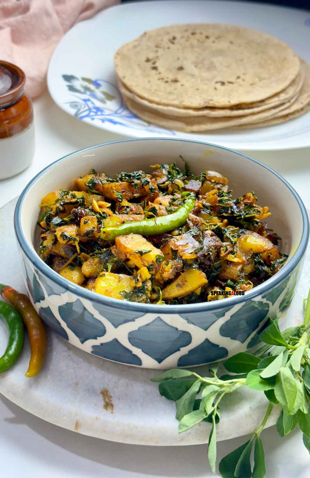 Aloo methi recipe served with chapatis